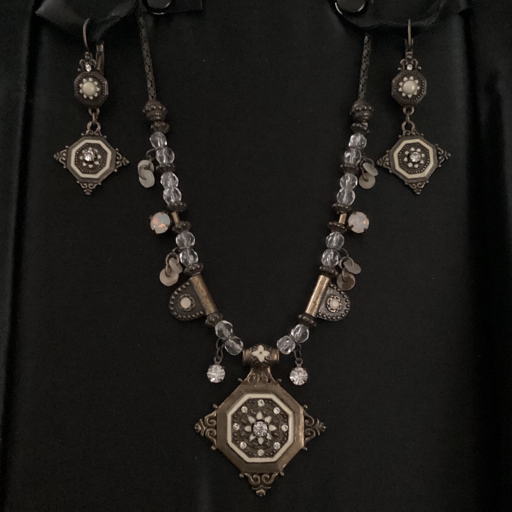 H.DUBIN JEWELRY SET, Necklace and Earrings